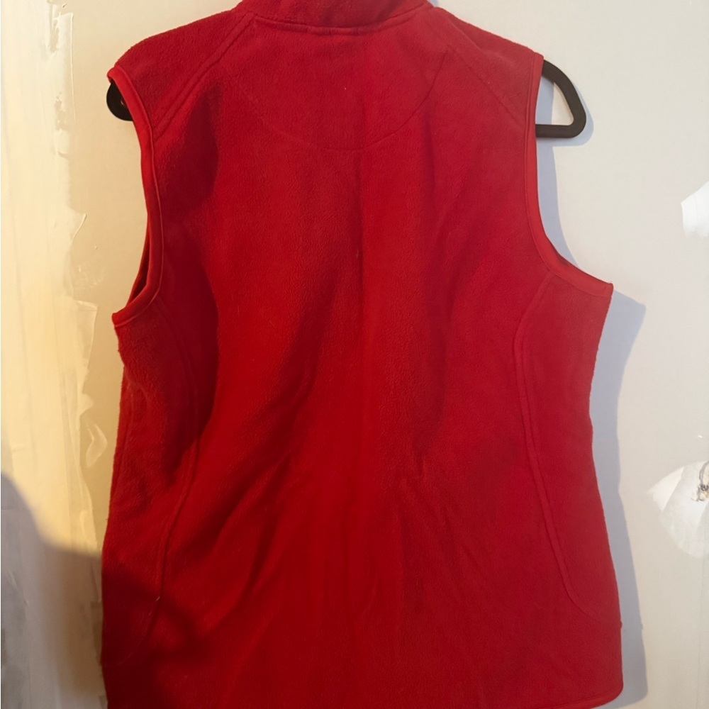 HBC Team Canada Olympic Red Fleece Full Zip Vest Women's Large - Picture 5 of 7